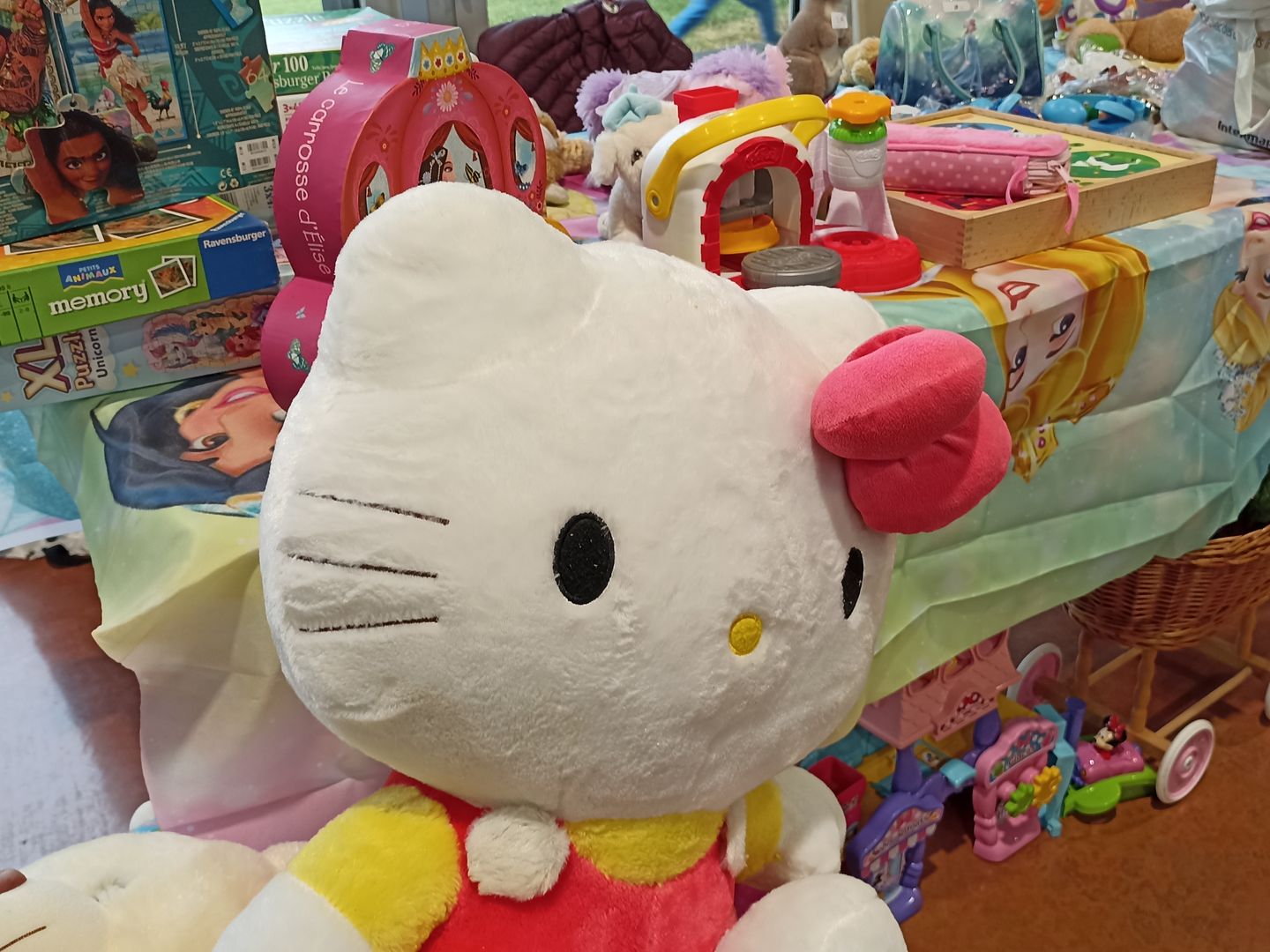 Photo de Vide grenier spécial enfance